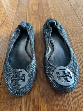 Tory Burch Black Snakeskin-Texture Ballet Flats with Logo Medallion